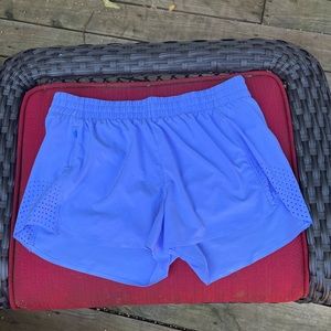 Athleta 3” Lavender Hustle Shorts M